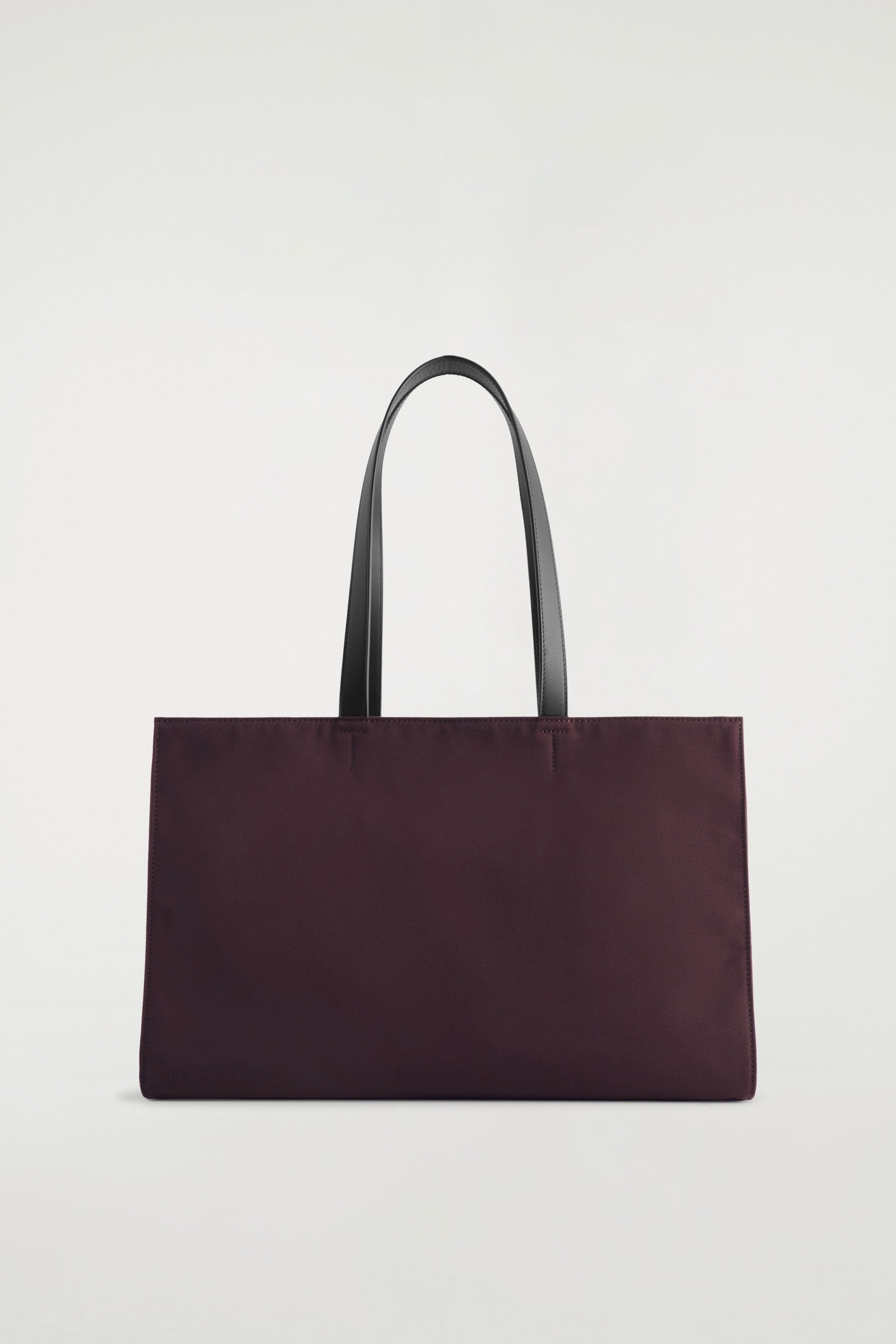 COS シルバー クッションハンドバッグ PILLOW QUILTED CLUTCH - LEATHER ピローキルティングクラッチ